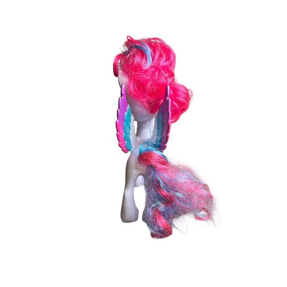 Hasbro Multicolor Rainbow My Little Pony Shining Adventures Zipp Storm Figure 6" - Picture 3 of 8